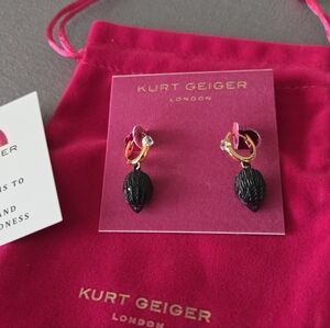 ✨️NEW Kurt Geiger Black and Gold Earrings✨️